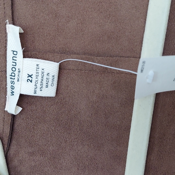 Brown Vest - Picture 2 of 2